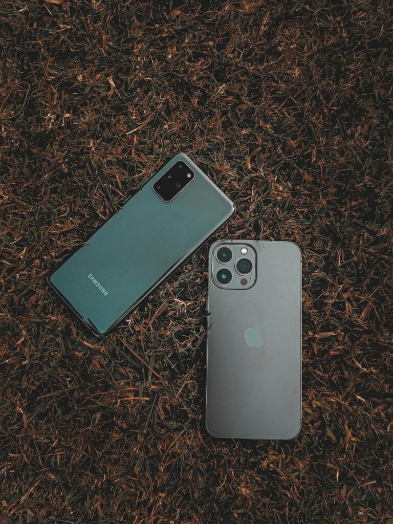 Android vs iPhone in 2025 – Which Should You Choose?