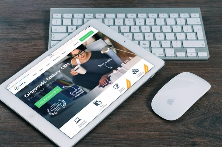 How to Build a Profitable Affiliate Website in 2026